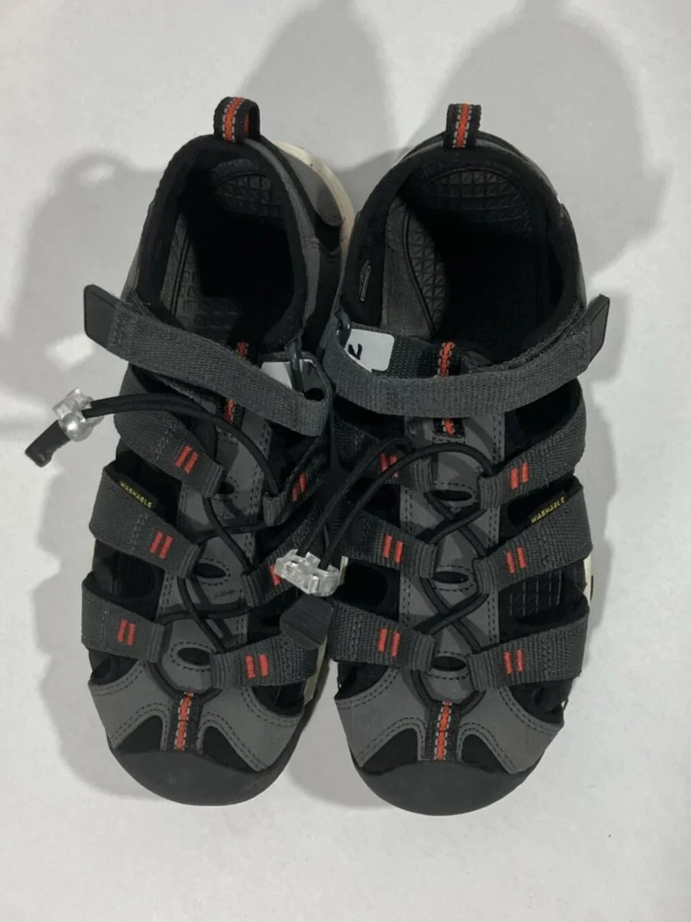 Keen Newport H2 Gray Red Size 4 Waterproof Closed Toe Sandals